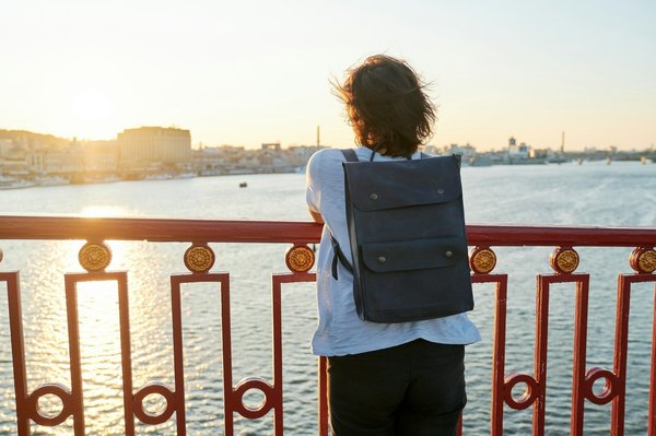 Sac à dos Rains : l'allié idéal pour braver les intempéries avec style